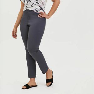 🌸 Plus Size - Torrid Slacks